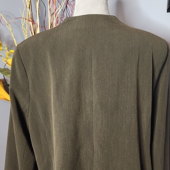 Avenue Stretch Jacket Size 20 NWT - Picture 9 of 16